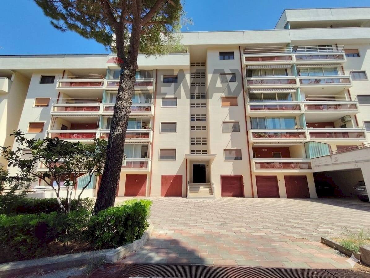 Edificio all\'aperto - Trilocale viale italia
 
37, Matera - foto 1