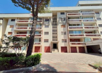 Edificio all\'aperto - Trilocale viale italia
37, Matera - foto 1