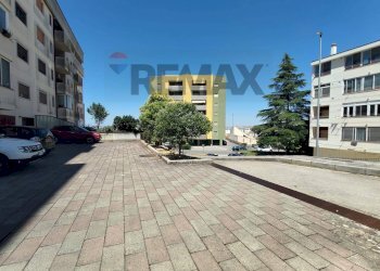 Edificio all\'aperto - Trilocale viale italia
37, Matera - foto 23
