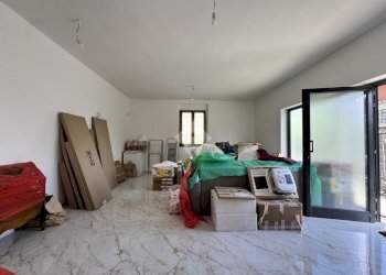 Two-room apartment Via Al Taro, Fontevivo - photo 2