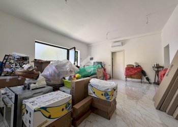Two-room apartment Via Al Taro, Fontevivo - photo 10