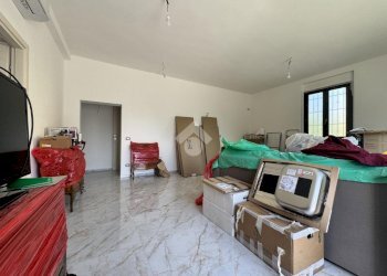 Two-room apartment Via Al Taro, Fontevivo - photo 15
