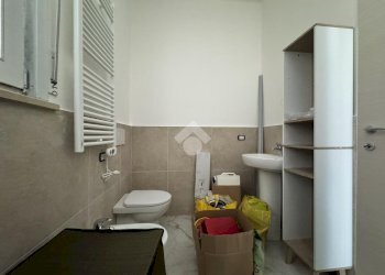 Two-room apartment Via Al Taro, Fontevivo - photo 25