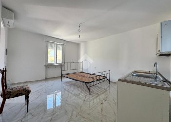 One-room apartment Via Al Taro, Fontevivo - photo 7