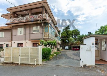 Casa all\'aperto - Apartment Via Livorno
 
149, Aci Castello - photo 3