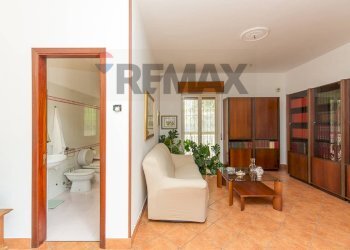 Soggiorno - Apartment Via Livorno
 
149, Aci Castello - photo 15