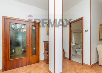 Hall / corridoio - Apartment Via Livorno
 
149, Aci Castello - photo 19