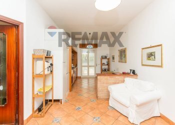 Soggiorno - Apartment Via Livorno
 
149, Aci Castello - photo 22