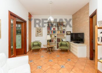Soggiorno - Apartment Via Livorno
 
149, Aci Castello - photo 26