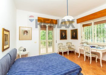 Camera / camera da letto - Apartment Via Livorno
 
149, Aci Castello - photo 30