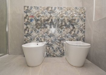 Bagno - Four-room apartment Via Silva
 
17, Belpasso - photo 10