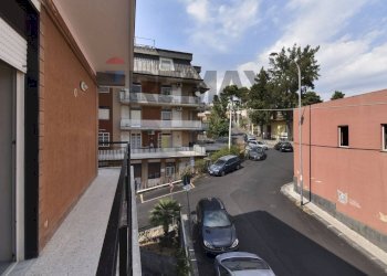 Edificio all\'aperto - Four-room apartment Via Silva
 
17, Belpasso - photo 29
