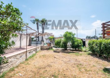 Giardino - Casa semi indipendente Via della Poiana
1, Siracusa - foto 25