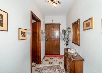 Hall / corridoio - Quadrilocale portella della ginestra
 
63, Misterbianco - foto 5