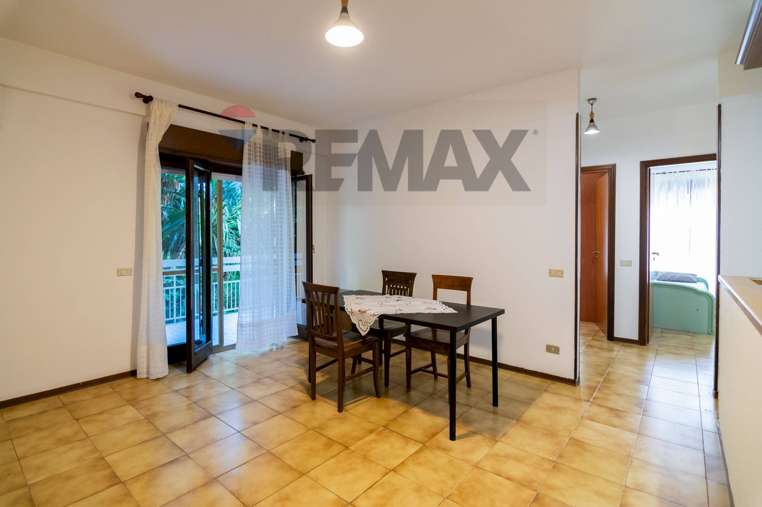 Sala da pranzo - Apartment via Vampolieri
42, Aci Castello - photo 3