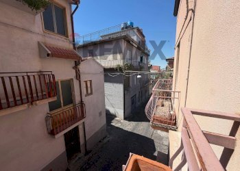 Edificio all\'aperto - Quadrilocale via Gramsci
 
102, Biancavilla - foto 10