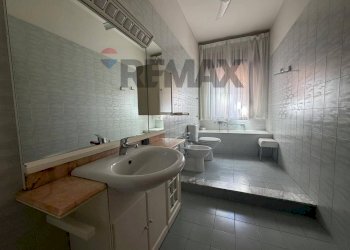 Bagno - Quadrilocale via Gramsci
 
102, Biancavilla - foto 14