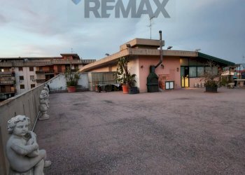 Casa all\'aperto - Attico Via Antonio Locatelli
 
13, Catania - foto 32