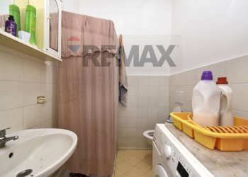 Bagno - Bilocale Via Enrico Campisano
73, Catania - foto 7