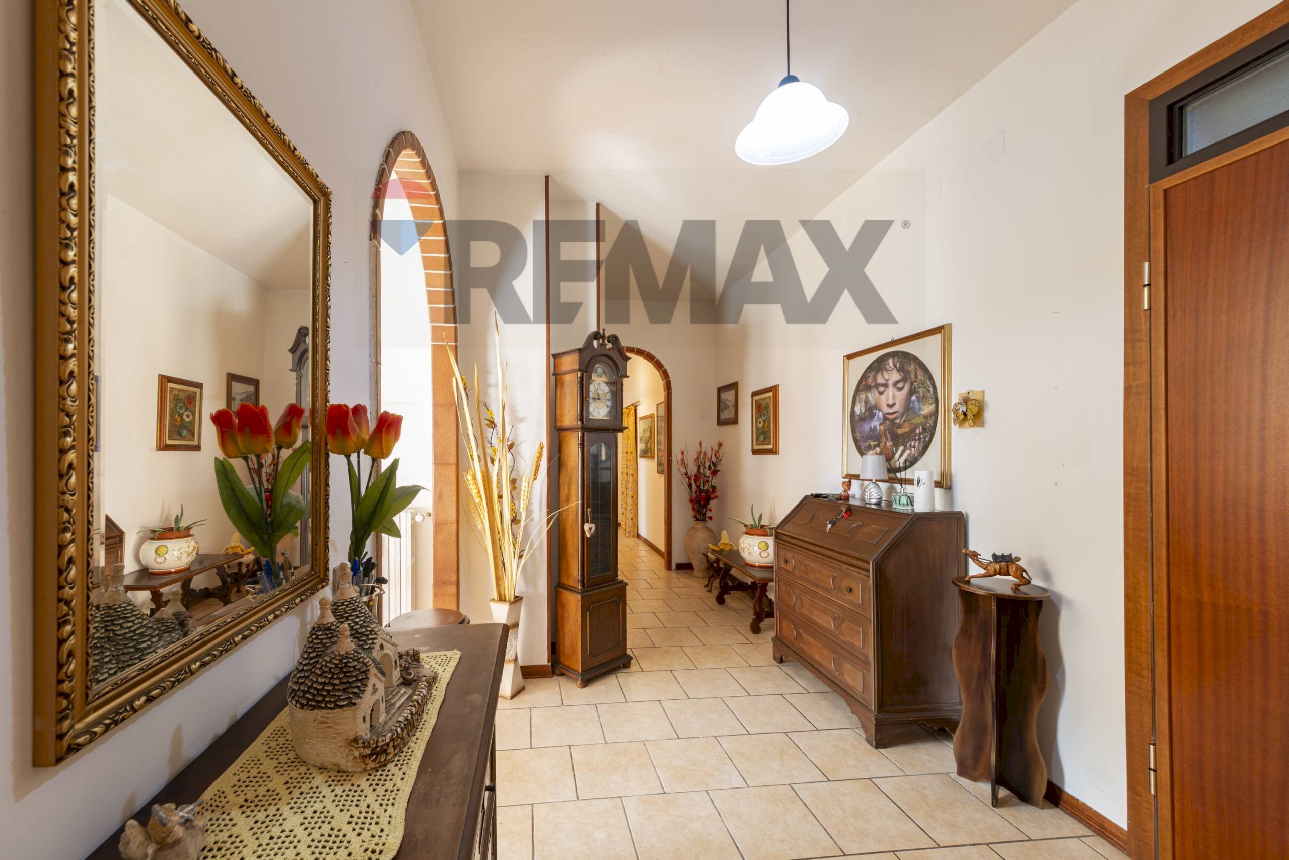 Hall / corridoio - Quadrilocale Via Piave
132, Montevarchi - foto 2