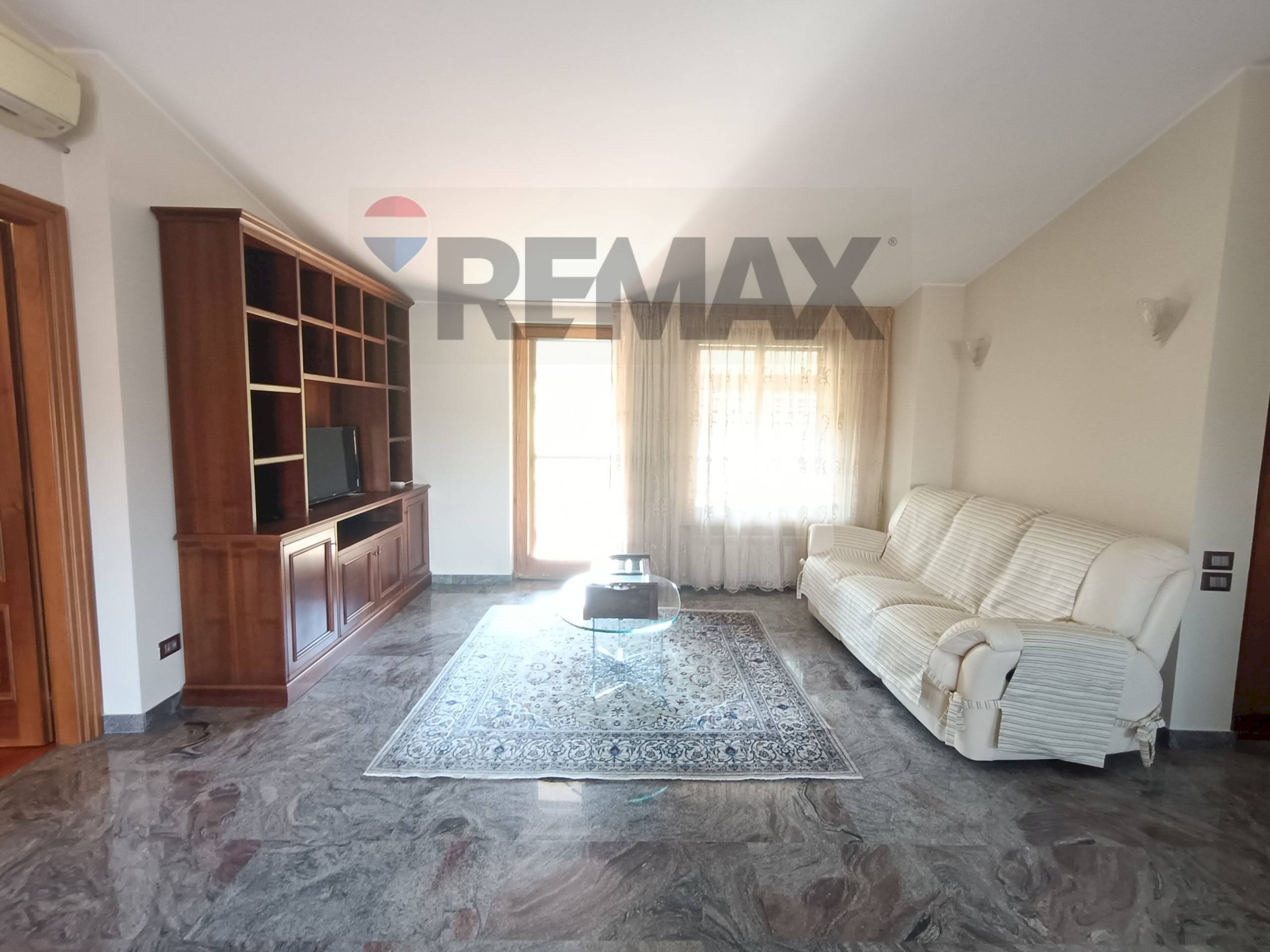 Soggiorno - Four-room apartment Via Del Tempo Libero
77, Perugia - photo 3