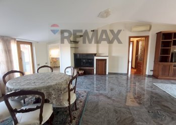 Sala da pranzo - Four-room apartment Via Del Tempo Libero
77, Perugia - photo 5