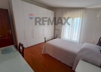 Camera / camera da letto - Four-room apartment Via Del Tempo Libero
77, Perugia - photo 33