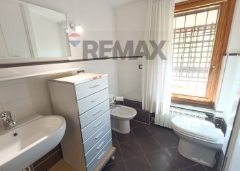 Bagno - Four-room apartment Via Del Tempo Libero
77, Perugia - photo 40