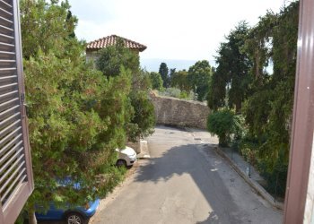 Giardino - Quadrilocale Via Moiano
 
4, Assisi - foto 1