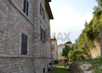 Edificio all\'aperto - Quadrilocale Via Moiano
 
4, Assisi - foto 11