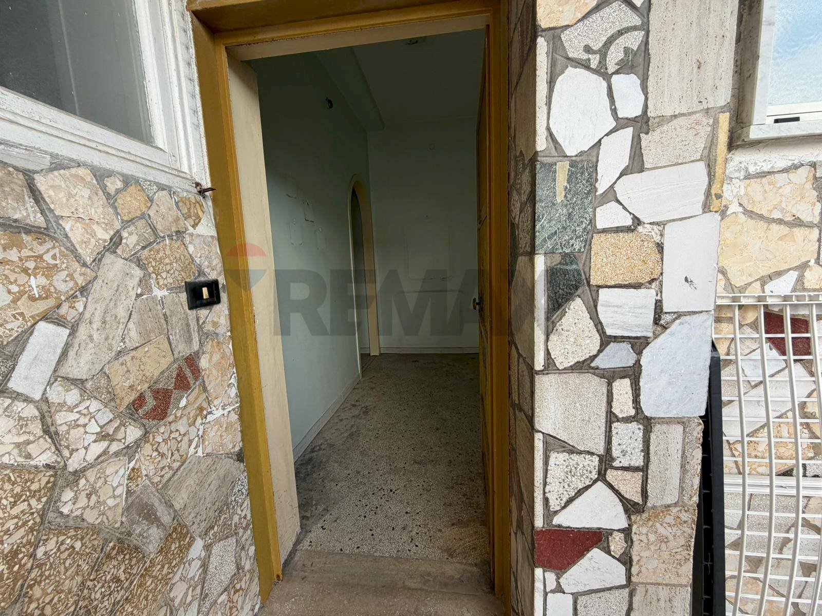 Hall / corridoio - Three-room apartment Via Mazzini
 
21, Afragola - photo 2