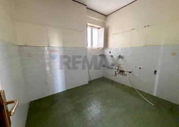 Stanza vuota - Three-room apartment Via Mazzini
 
21, Afragola - photo 8
