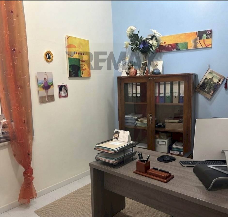 Ufficio - Apartment Via Luciano Manara
 
54, Messina - photo 2