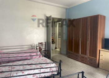 Camera / camera da letto - Apartment Via Luciano Manara
 
54, Messina - photo 9