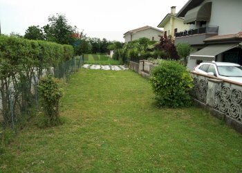 Giardino - Building land Via Grazie Deledda
24, Paese - photo 7