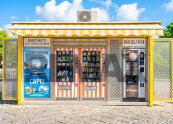Casa all\'aperto - Attività Commerciale Via Alfredo De Luca
 
snc, Ischia - foto 1