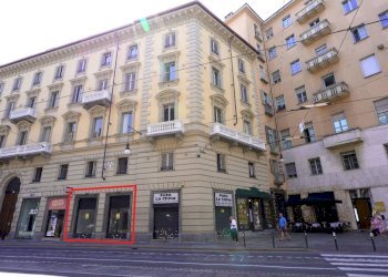 Foto 1 - Shop Via Pietro Micca
 
15, Torino - photo 1