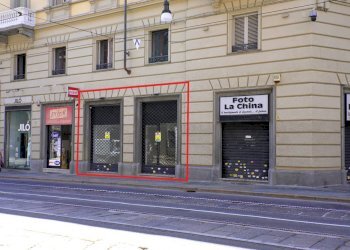 Foto 2 - Shop Via Pietro Micca
 
15, Torino - photo 2
