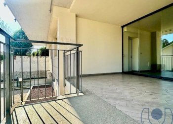 Esterno - Two-room apartment Strada Genova, Moncalieri - photo 4