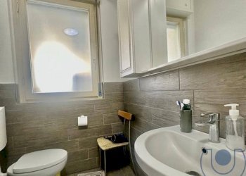 Bagno - Two-room apartment Strada Genova, Moncalieri - photo 10