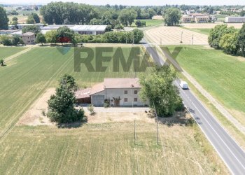 Casa all\'aperto - Independent house Via Parma
 
12, Montechiarugolo - photo 4