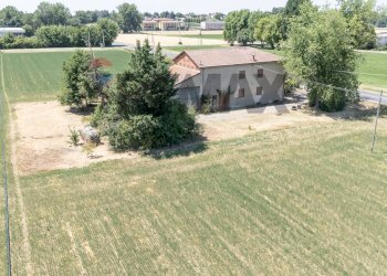 Casa all\'aperto - Independent house Via Parma
 
12, Montechiarugolo - photo 49