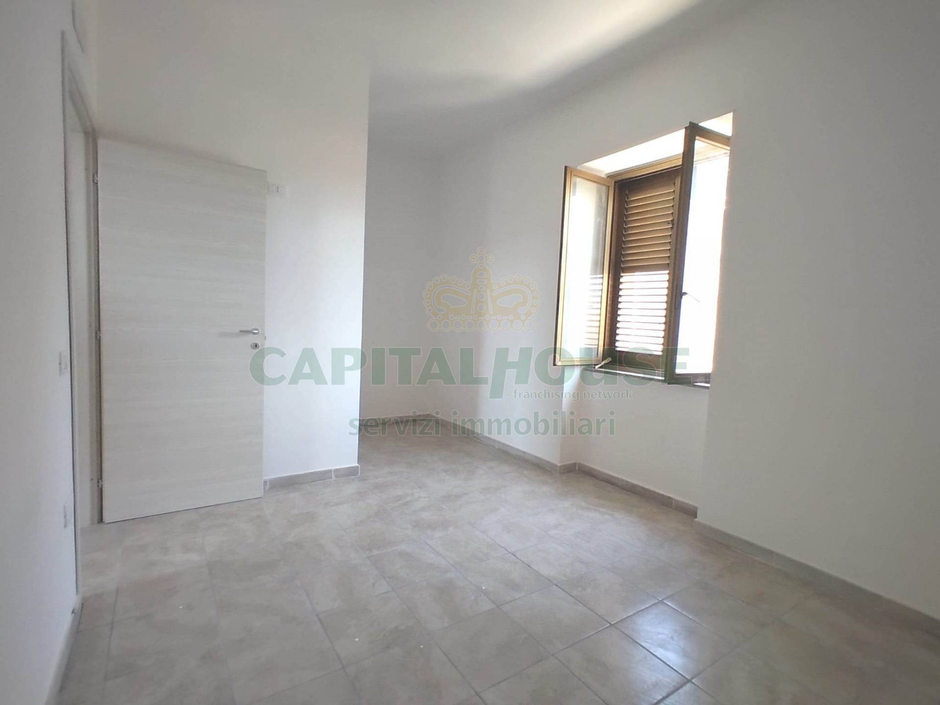 Foto 2 - Two-room apartment via arco felice, Santa Maria Capua Vetere - photo 2