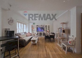 Sala da pranzo - Three-room apartment Via Gerolamo Seripando, Roma - photo 4