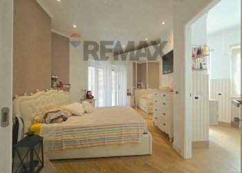 Camera / camera da letto - Three-room apartment Via Gerolamo Seripando, Roma - photo 18
