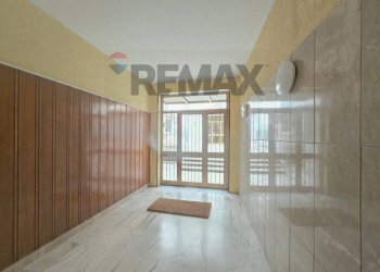 Ricezione / Lobby - Three-room apartment Via Gerolamo Seripando, Roma - photo 37