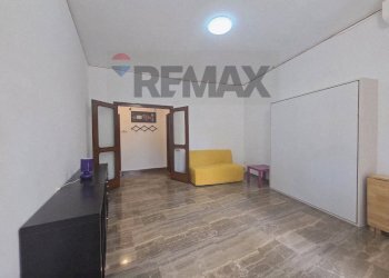 Stanza vuota - Two-room apartment Via Raffaele De Cesare
30, Roma - photo 6