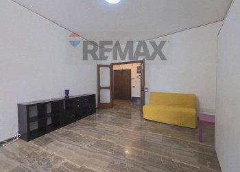 Stanza vuota - Two-room apartment Via Raffaele De Cesare
30, Roma - photo 7