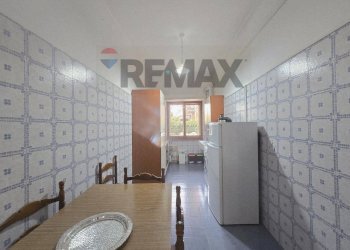 Sala da pranzo - Two-room apartment Via Raffaele De Cesare
30, Roma - photo 10