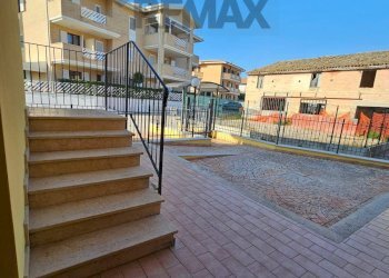 Scale - Two-room apartment contrada canale
 
12, Fermo - photo 14